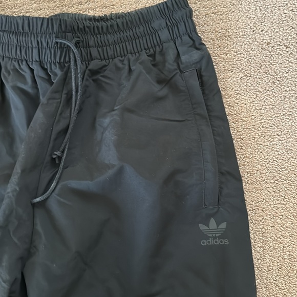 ADIDAS 3D trefoil 3 stripe jogger - Picture 2 of 3